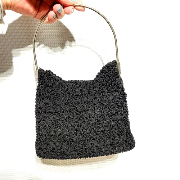 Vintage La Rue Black Crocheted Purse with Silver Handle - Picture 2 of 8